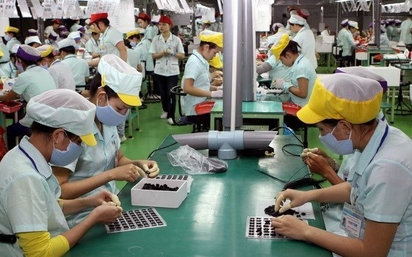 dán tem sản phẩm